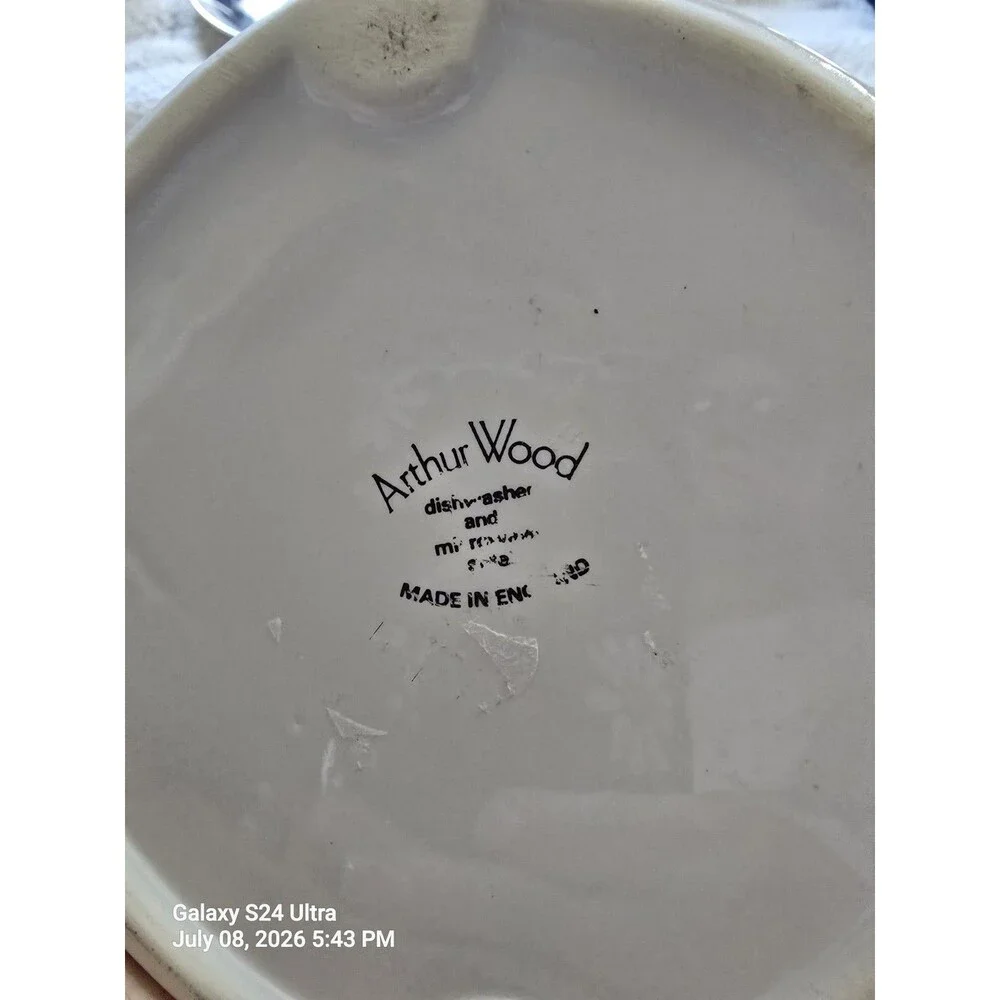 Vintage Arthur Wood White Ceramic Canister Jar with Lid Made in England...